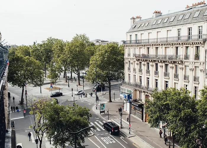 Hotel De L\'Exposition - Republique